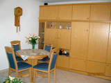 Ferienwohnung in Kellenhusen - Haus Sol Mare - Appartement Wand mit herausklappbarem Doppelbett