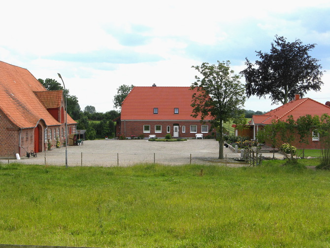 Ferienwohnung in Bliesdorf - Landhaus Loose - Hofanlage