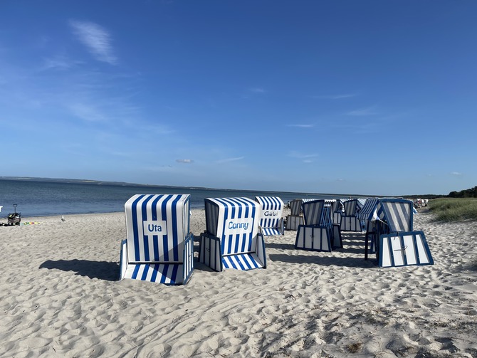 Ferienwohnung in Juliusruh - MeinStrandnest - Ihr Strand vom Zugang Löberplatz