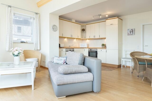 Ferienwohnung in Laboe - Hafen 13 Hafenblick 1 - Bild 13